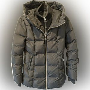 Mackage good condition. Fits like a 4 or a 6 with small bust.